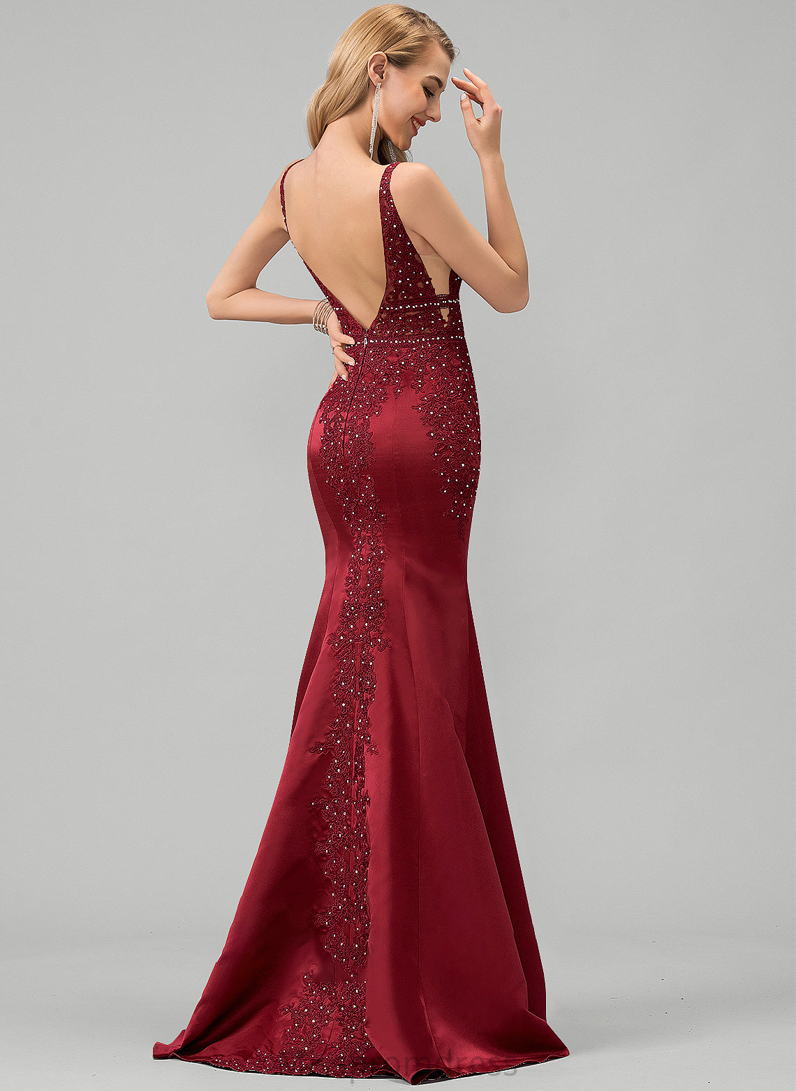 Prom Dresses V-neck Train Sequins Satin Lace Trumpet/Mermaid Beading Sweep With Aiyana