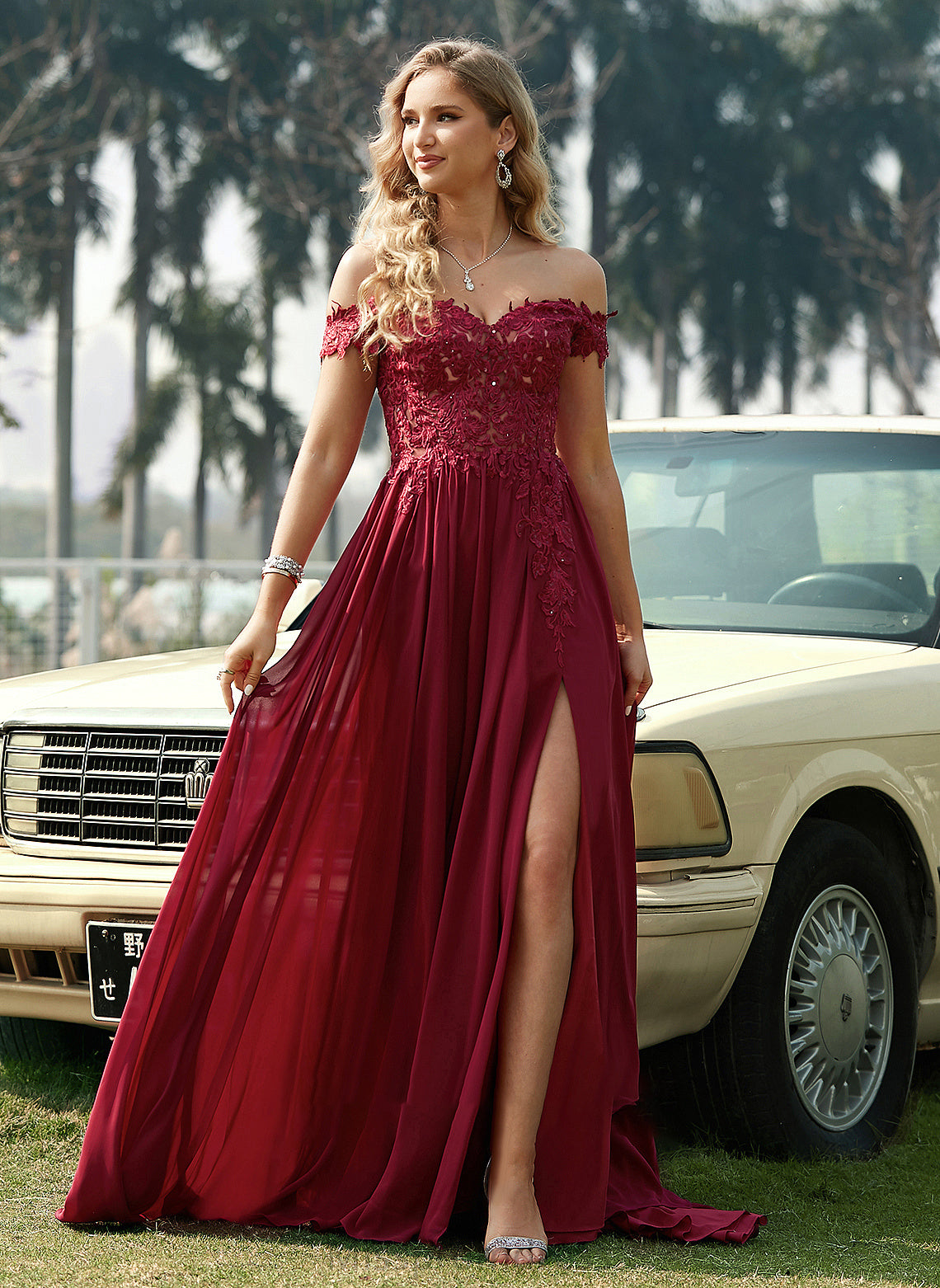 Train Evangeline Chiffon Sequins Off-the-Shoulder A-Line With Prom Dresses Lace Sweep